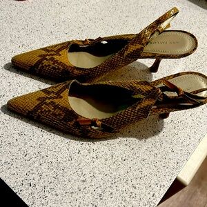 Ann Taylor 8 1/2 M